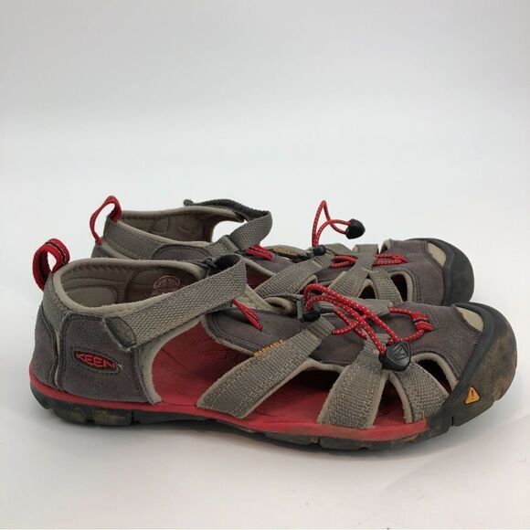 KEEN Kids Seacamp II Sandal in Magnet Racing Red Size 6 - Picture 4 of 10